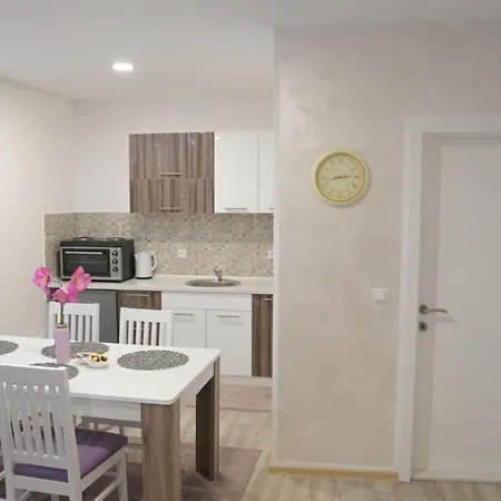 Dar 아파트 트레빈예